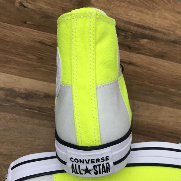 CONVERSE CTAS HIGH TOP BRAND NEW - Picture 10 of 15